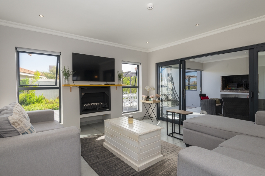 3 Bedroom Property for Sale in Langebaan Country Estate Western Cape